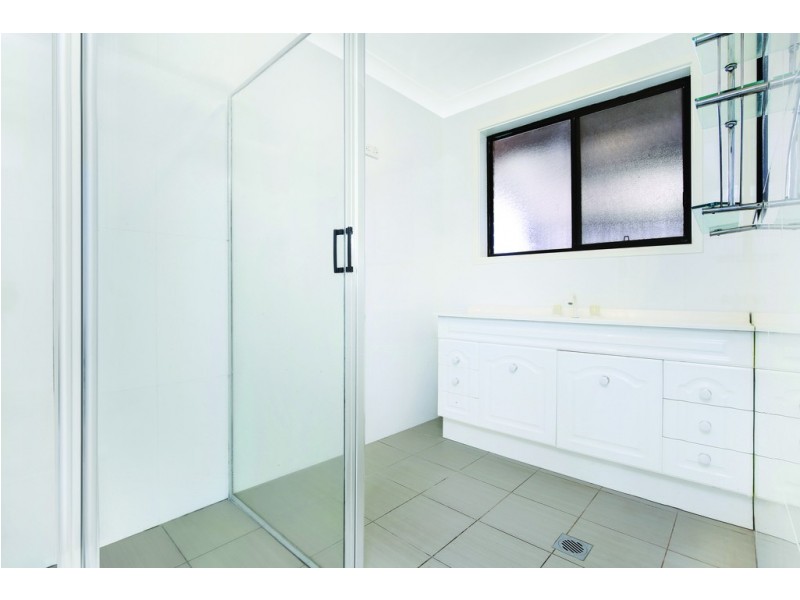 11 Telopea Place, Cordeaux Heights NSW 2526