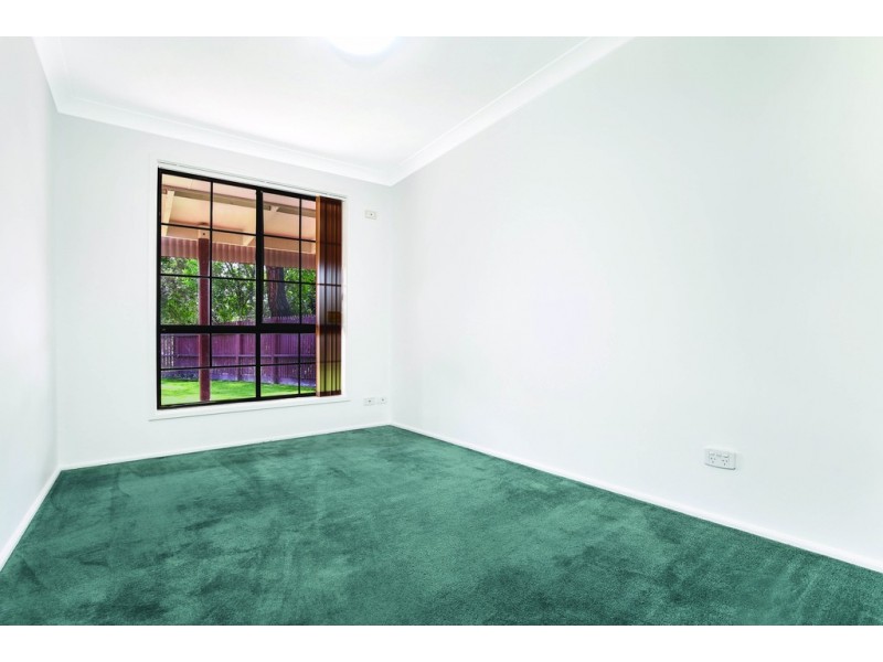 11 Telopea Place, Cordeaux Heights NSW 2526