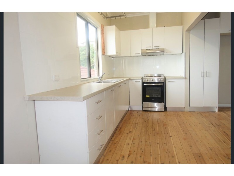 24 Jarvie Road, Cringila NSW 2502