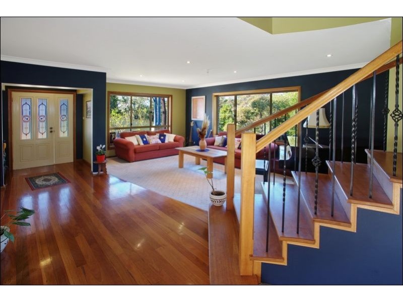 13  Highfields, Cordeaux Heights NSW 2526