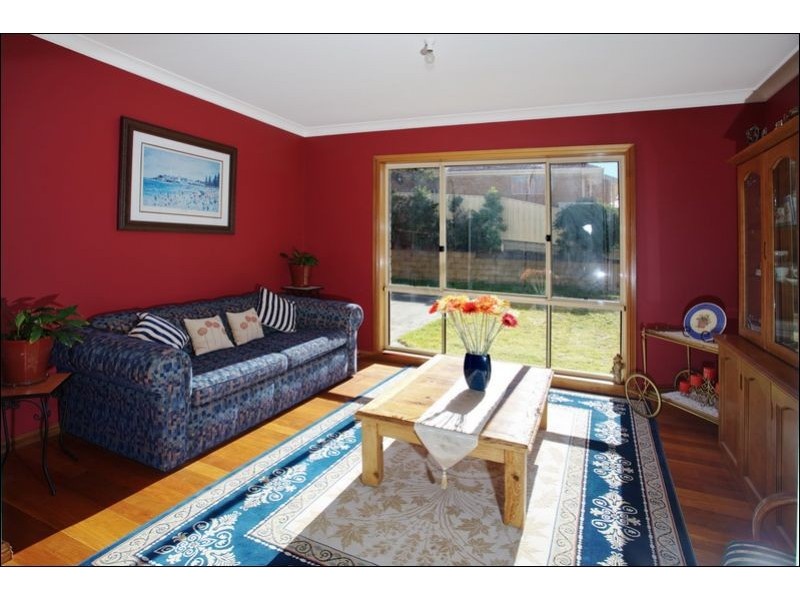 13  Highfields, Cordeaux Heights NSW 2526