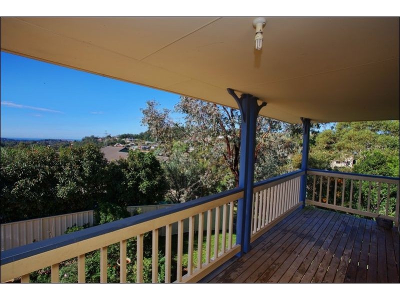 13  Highfields, Cordeaux Heights NSW 2526