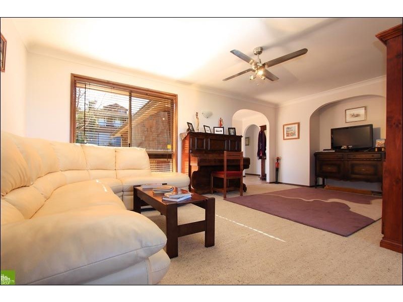 7 Baker Crescent, Figtree NSW 2525