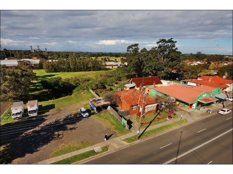 320-324 Princes Highway, Corrimal NSW 2518