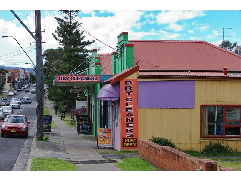 328-330 Princes Highway, Corrimal NSW 2518