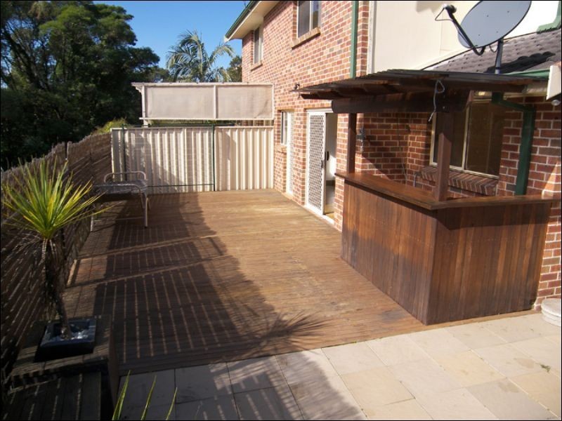 2/9 Platypus Close, Figtree NSW 2525