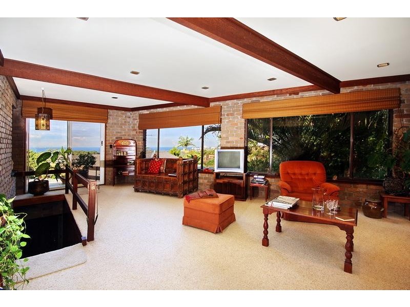 1 President Place, Mount Ousley NSW 2519