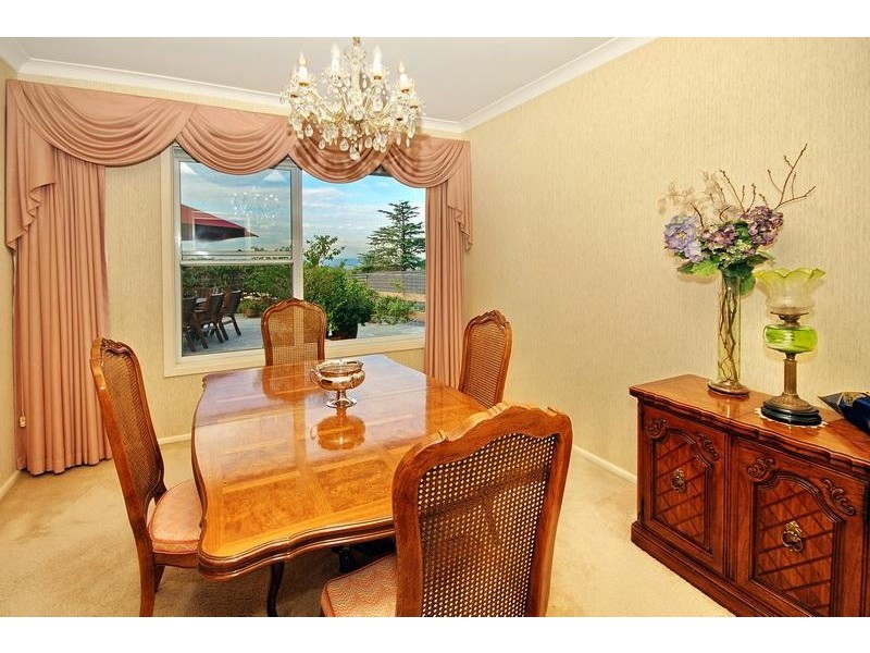 1 President Place, Mount Ousley NSW 2519