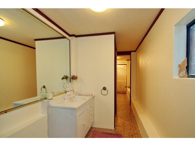 1 President Place, Mount Ousley NSW 2519