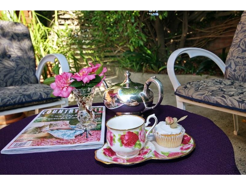 1 President Place, Mount Ousley NSW 2519