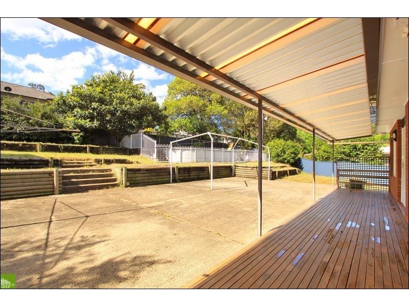 16 Nioka Avenue, Keiraville NSW 2500