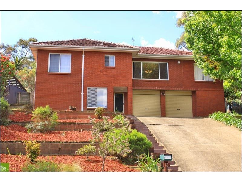 16 Nioka Avenue, Keiraville NSW 2500