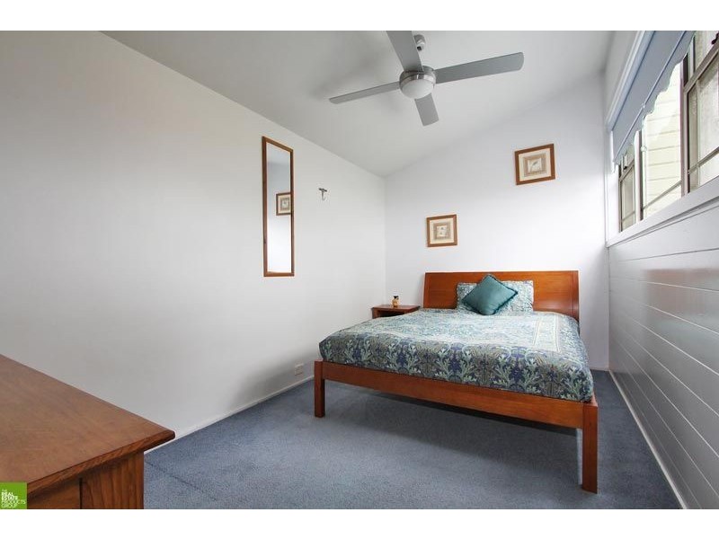 15 Lamerton Drive, Figtree NSW 2525