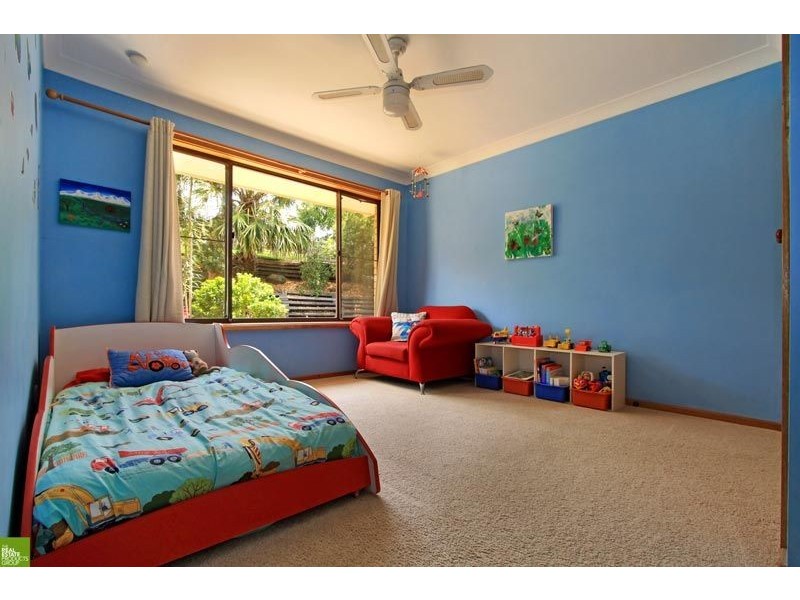 128  Iola Avenue, Farmborough Heights NSW 2526