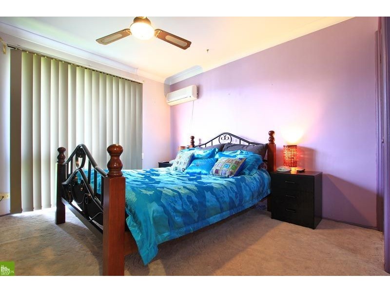 93 Madigan Boulevarde, Mount Warrigal NSW 2528