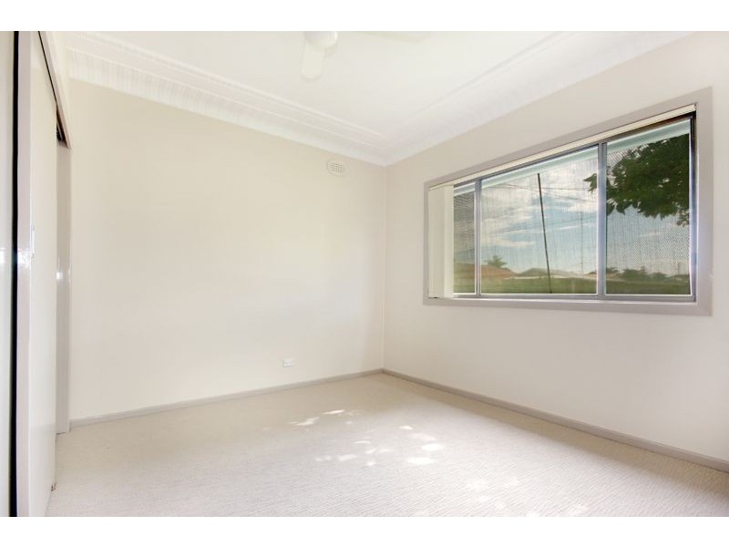 75  Ocean Street, Windang NSW 2528