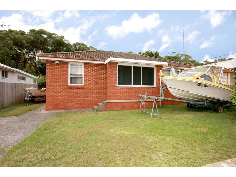 101 Ocean Street, Windang NSW 2528