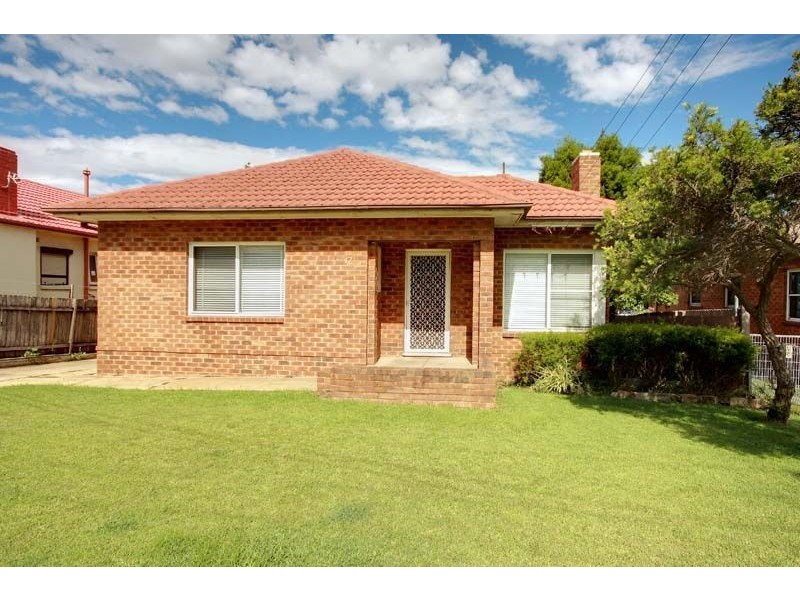 47 Stuart Road, Warrawong NSW 2502