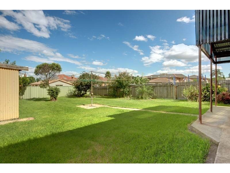 47 Stuart Road, Warrawong NSW 2502
