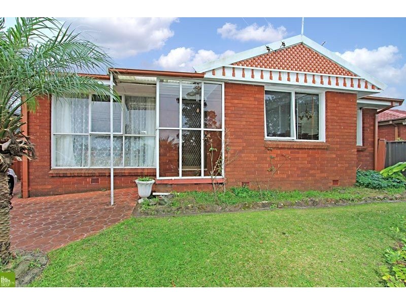 6 Avalon Terrace, Figtree NSW 2525