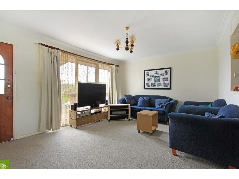 6 Avalon Terrace, Figtree NSW 2525