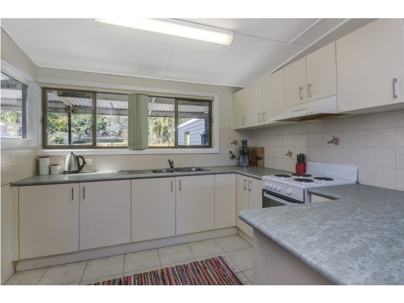 77 St Johns Avenue, Mangerton NSW 2500