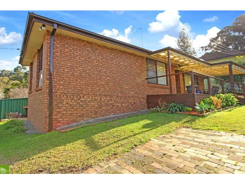 42 Robertson Street, Coniston NSW 2500