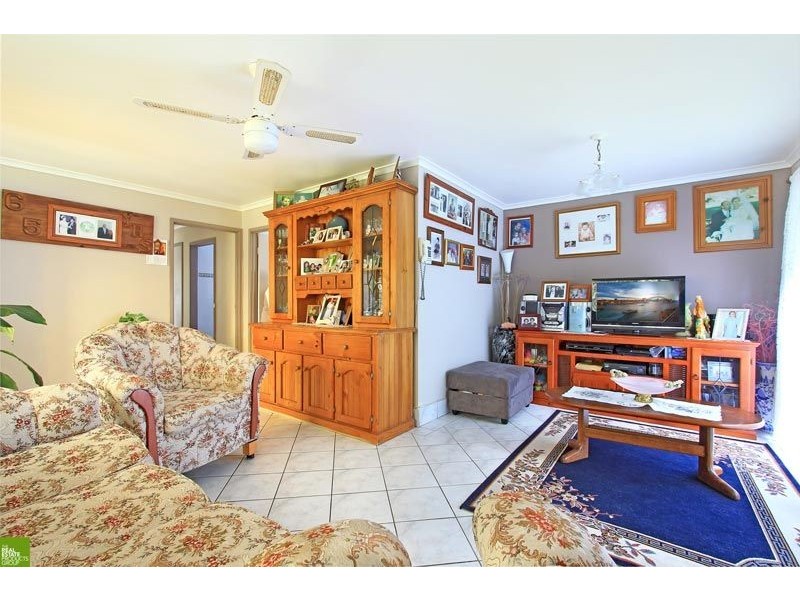 42 Robertson Street, Coniston NSW 2500