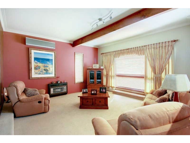 15 Springfield Ave, Figtree NSW 2525