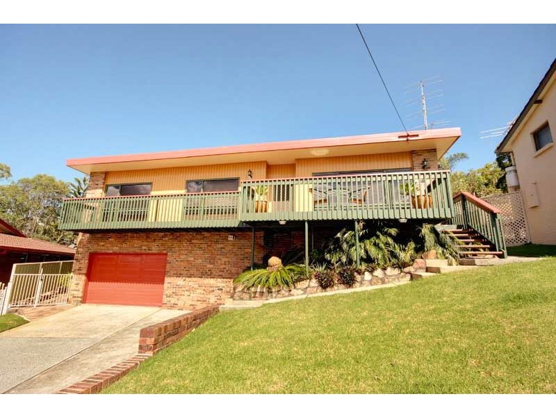 15 Springfield Ave, Figtree NSW 2525