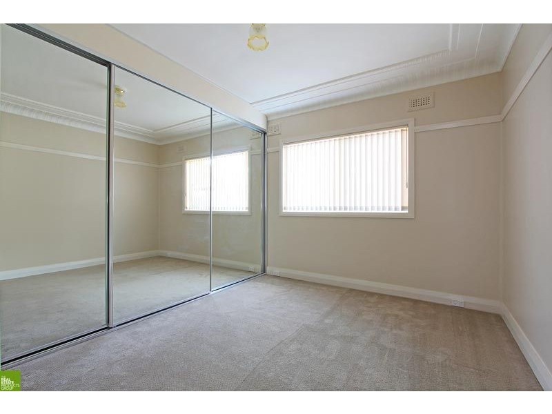 60 Figtree Crescent, Figtree NSW 2525