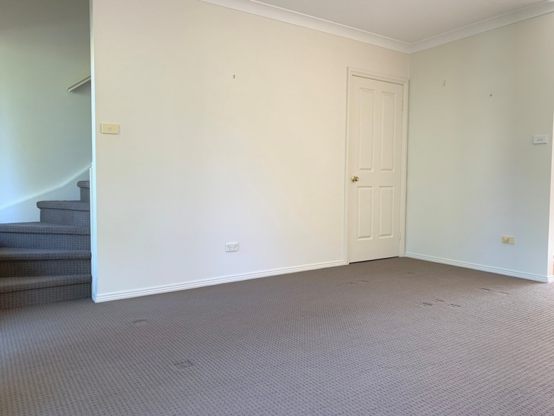 2/8A Balgownie Road, Balgownie NSW 2519