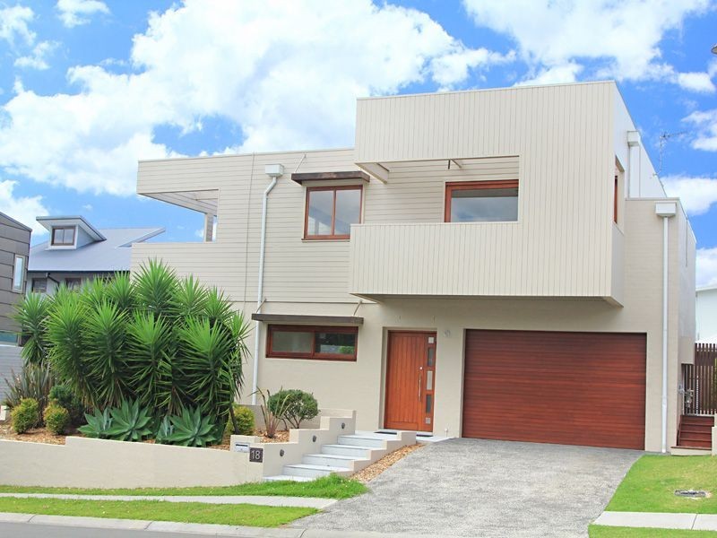 18 Aragan CCT, Bulli NSW 2516