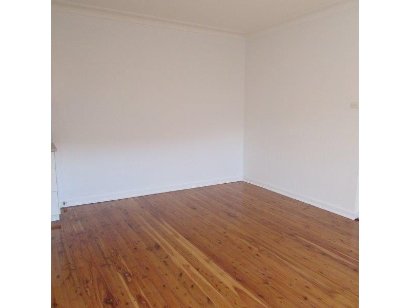 1/2A Moore street, Gwynneville NSW 2500