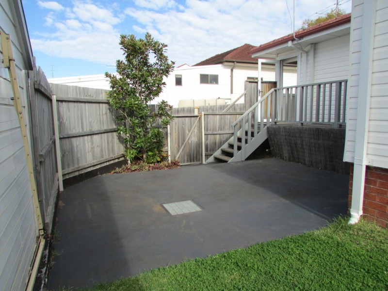 43 Hopewood Cres, Fairy Meadow NSW 2519