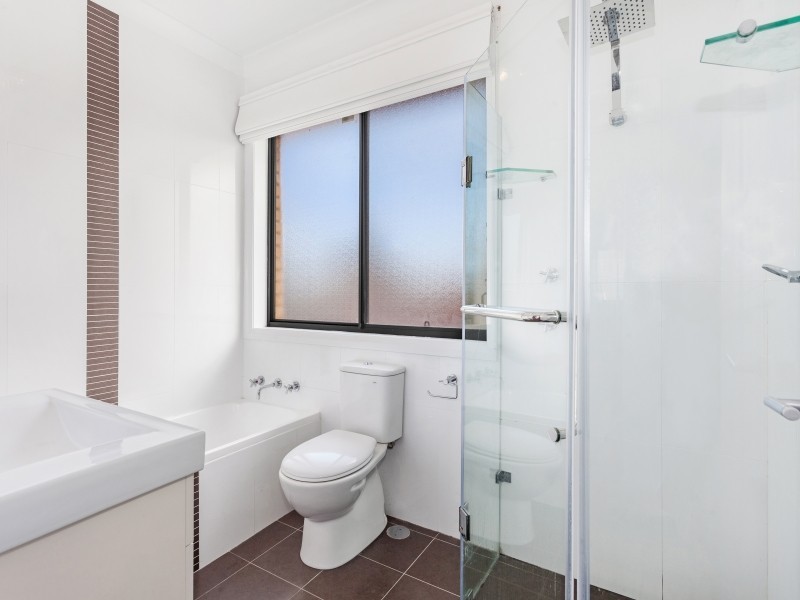 1/21 Mount Street, Mount Saint Thomas NSW 2500