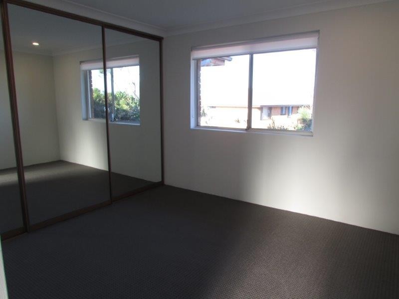 6/2 Murranar Road, Towradgi NSW 2518