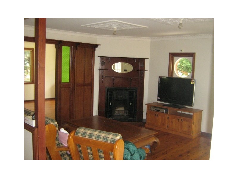 96 Tamarind Drive, Cordeaux Heights NSW 2526