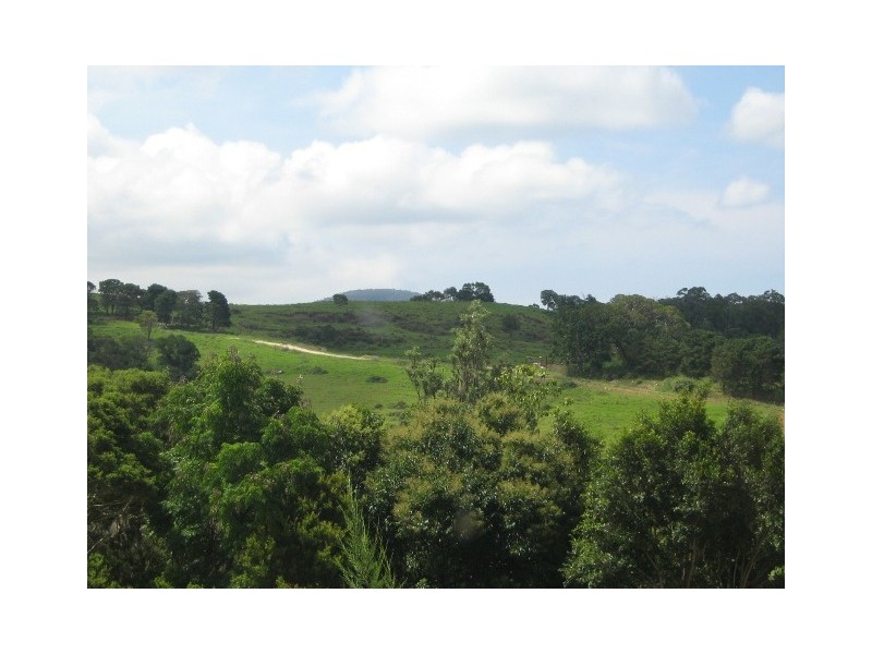 96 Tamarind Drive, Cordeaux Heights NSW 2526