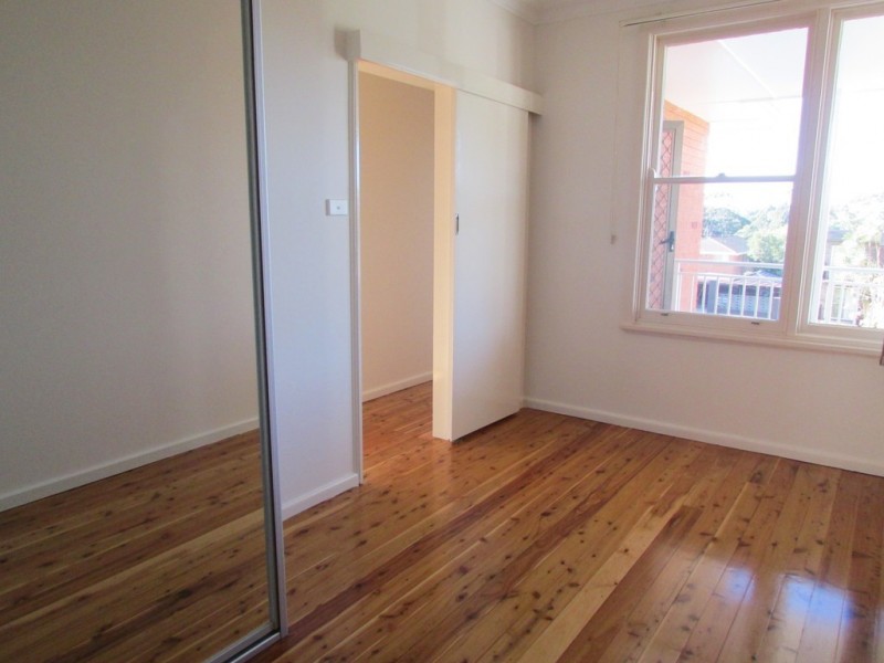 1/20 England Street, West Wollongong NSW 2500