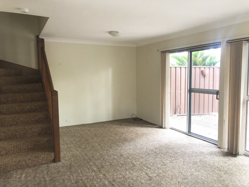17/12 Waterloo Street, Bulli NSW 2516