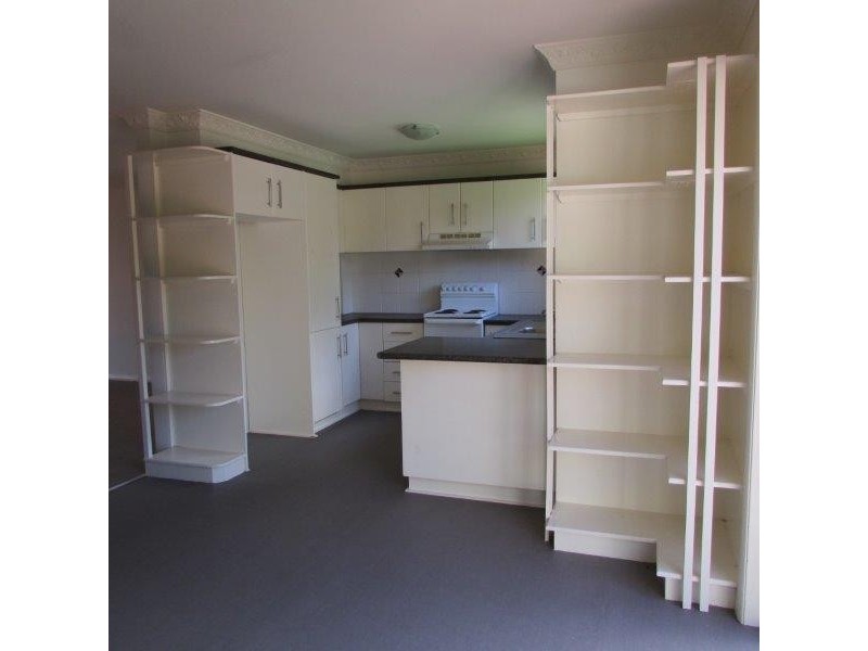 2/9 Platypus Close, Figtree NSW 2525