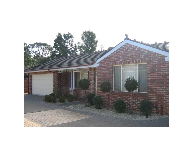 4/4 Bellevue Road, Figtree NSW 2525