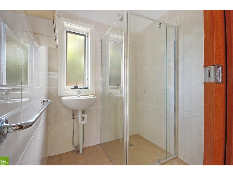 47 Stuart Road, Warrawong NSW 2502