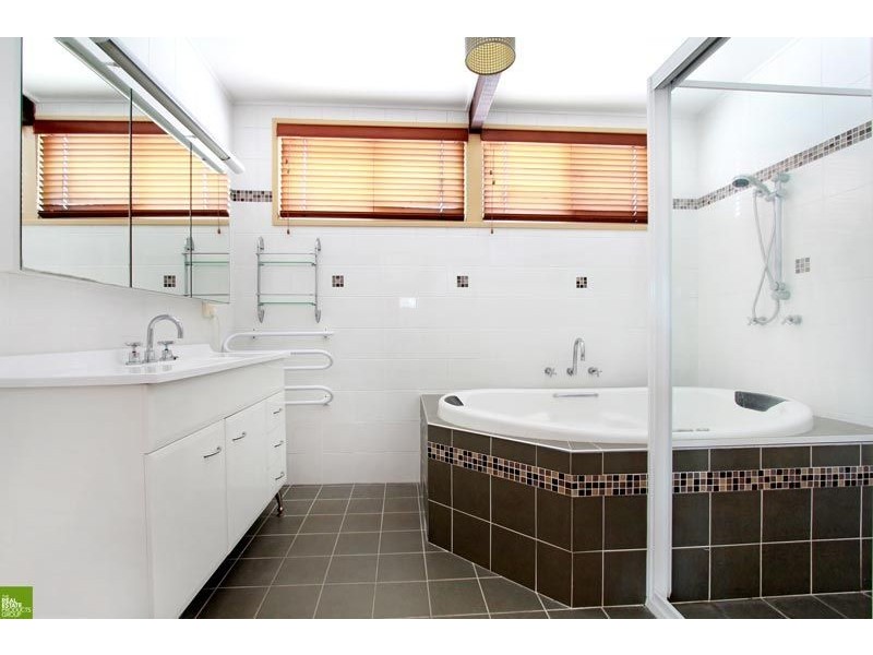 53 Cranford Lane, Figtree NSW 2525