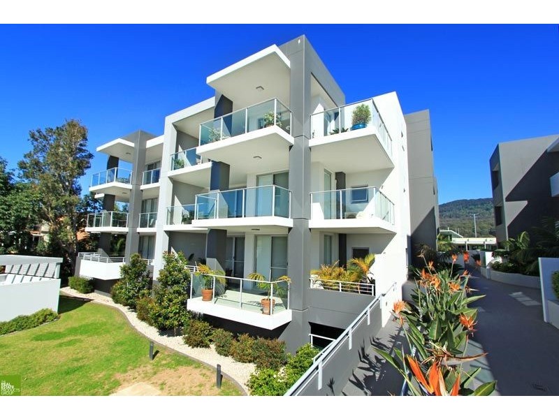32/40 McCauley Street, Thirroul NSW 2515