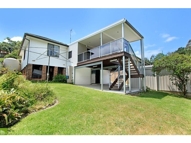 37 Maynes Parade, Unanderra NSW 2526