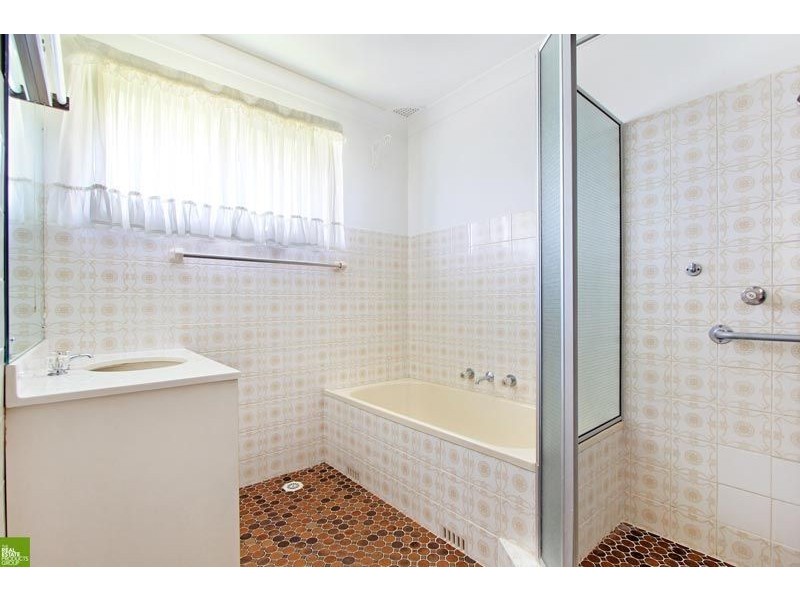 46 Walang Avenue, Figtree NSW 2525