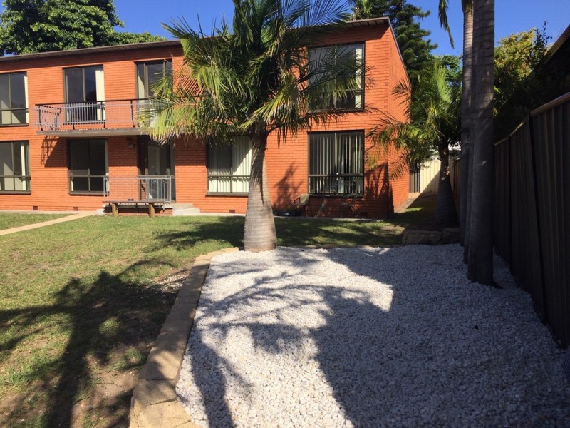 2/5 College Place, Gwynneville NSW 2500