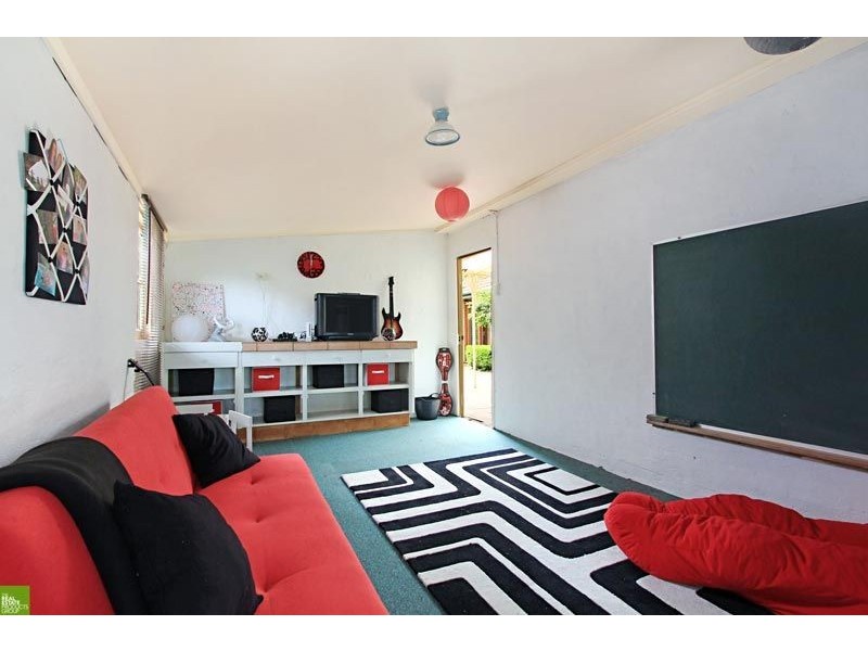 50 Eastern Avenue, Mangerton NSW 2500